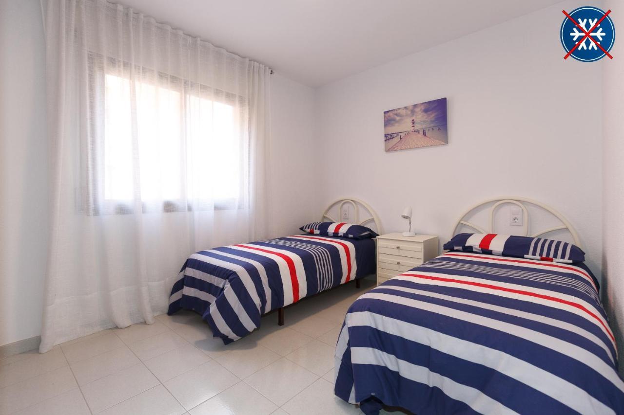 Uhc Stella Maris Apartments Cambrils Exterior photo