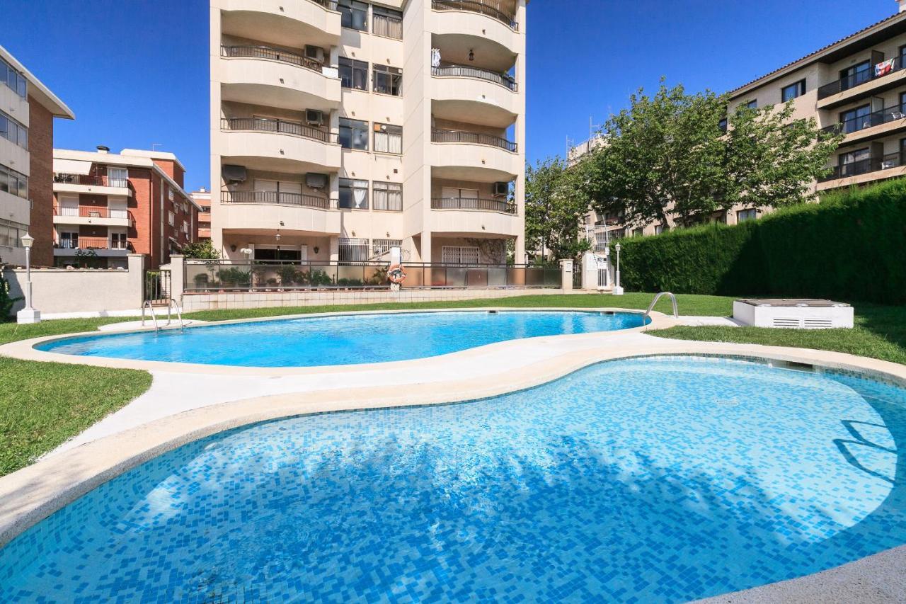 Uhc Stella Maris Apartments Cambrils Exterior photo